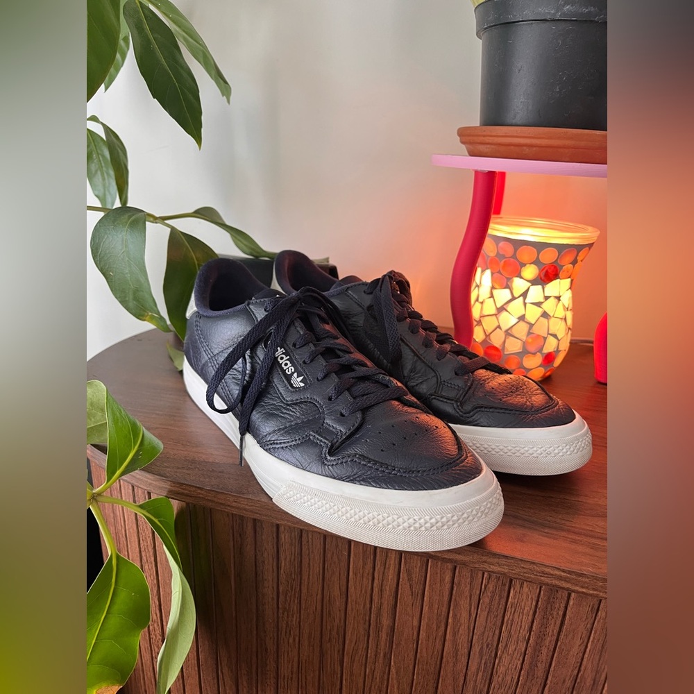 Adidas Men's Dark Navy Leather Sneakers